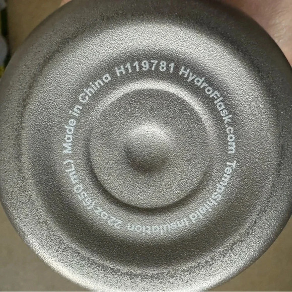 Hydro Flask 20 oz All Around Tumbler with Lid and Straw - Picture 7 of 9